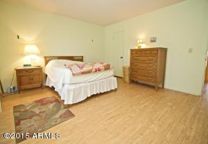 2525 E North Ln, Phoenix, AZ 85028 photo 8