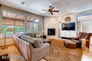2011 E Topeka Dr, Phoenix, AZ 85024 photo 7
