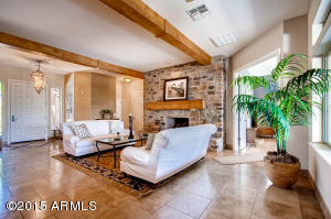 2011 E Topeka Dr, Phoenix, AZ 85024 photo 4