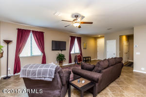 851 E Aberdeen Dr, Gilbert, AZ 85298 photo 5