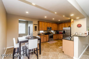 851 E Aberdeen Dr, Gilbert, AZ 85298 photo 8