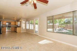 1718 E Aspen Way, Gilbert, AZ 85234 photo 8