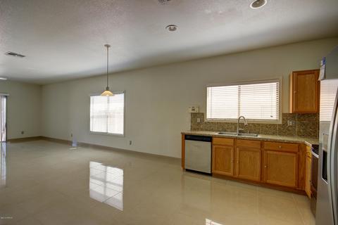 1014 E Pedro Rd, Phoenix, AZ 85042 photo 5