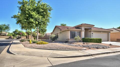 4534 E Sycamore Ct, Gilbert, AZ 85298 photo 3