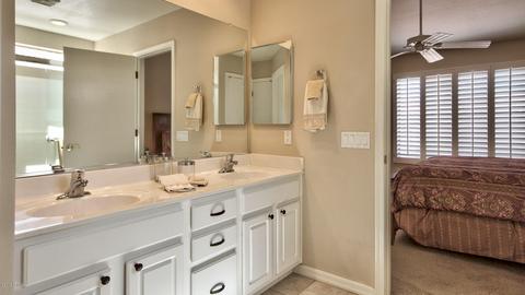 4534 E Sycamore Ct, Gilbert, AZ 85298 photo 18