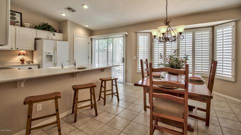 4534 E Sycamore Ct, Gilbert, AZ 85298 photo 11