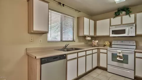10837 E Dragoon Ave, Mesa, AZ 85208 photo 8