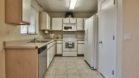 10837 E Dragoon Ave, Mesa, AZ 85208 photo 9