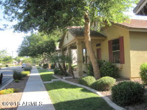2898 S Arroyo Ln, Gilbert, AZ 85295 photo 3