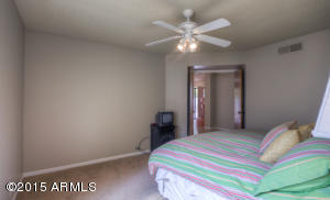 1922 E Linger Ln, Phoenix, AZ 85020 photo 33