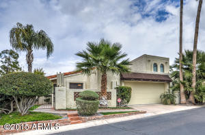 1922 E Linger Ln, Phoenix, AZ 85020 photo 2