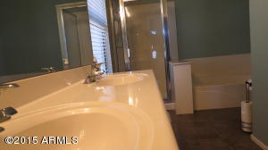 470 S Peppertree Dr, Gilbert, AZ 85296 photo 26