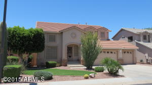 470 S Peppertree Dr, Gilbert, AZ 85296 photo 1