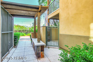 815 E Rose Ln #110, Phoenix, AZ 85014 photo 4