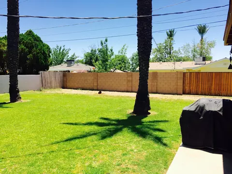 4207 E Montecito Ave, Phoenix, AZ 85018 photo 2