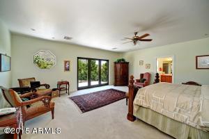 5002 E Arcadia Ln, Phoenix, AZ 85018 photo 9