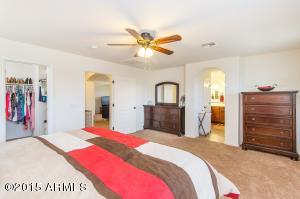 3891 Edna Dr, Gilbert, AZ 85296 photo 14