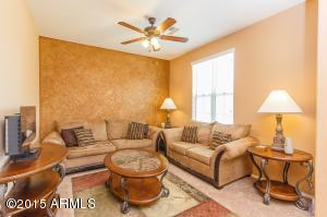 3891 Edna Dr, Gilbert, AZ 85296 photo 3
