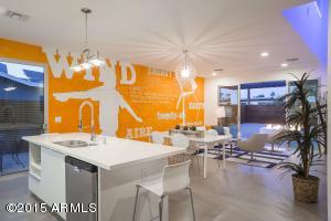 2705 N 26th St, Phoenix, AZ 85008 photo 2