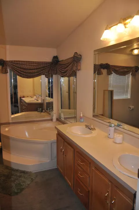 7839 E Inverness Ave, Mesa, AZ 85209 photo 7