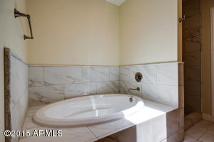 39 E Kaler Dr, Phoenix, AZ 85020 photo 30