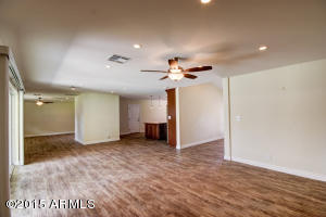 39 E Kaler Dr, Phoenix, AZ 85020 photo 16
