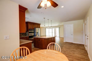 39 E Kaler Dr, Phoenix, AZ 85020 photo 9