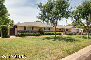 39 E Kaler Dr, Phoenix, AZ 85020 photo 2