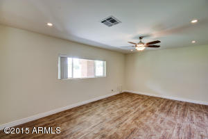 39 E Kaler Dr, Phoenix, AZ 85020 photo 17