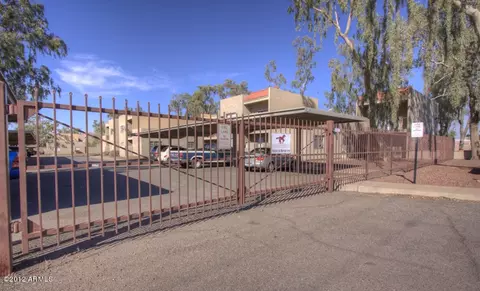 2808 E Monte Cristo Ave, Phoenix, AZ 85032 photo 3