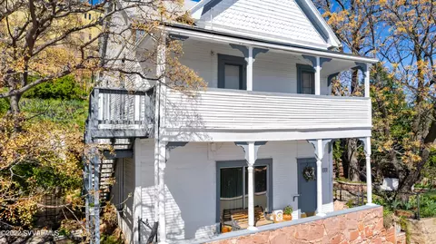 513 School St, Jerome, AZ 86331 photo 3