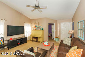 3834 Everett Dr, Phoenix, AZ 85032 photo 2