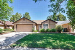 3834 Everett Dr, Phoenix, AZ 85032 photo 1