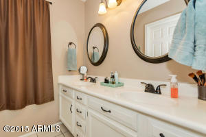 3834 Everett Dr, Phoenix, AZ 85032 photo 8