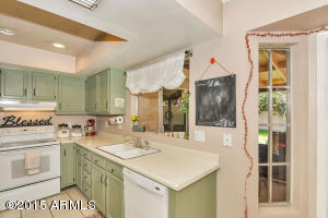 3834 Everett Dr, Phoenix, AZ 85032 photo 5