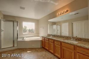 7002 S 39th Dr, Phoenix, AZ 85041 photo 22