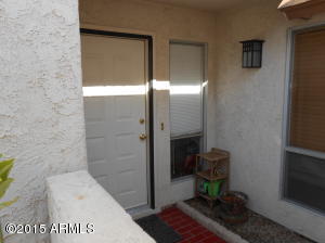 5259 S Hazelton Ln, Tempe, AZ 85283 photo 3