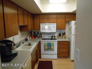 5259 S Hazelton Ln, Tempe, AZ 85283 photo 9