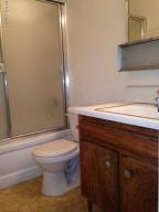 209 E Garnet Ave, Mesa, AZ 85210 photo 2