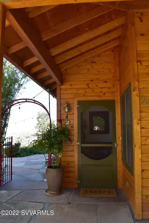275 Dundee, Jerome, AZ 86331 photo 4