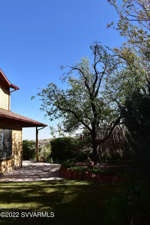 275 Dundee, Jerome, AZ 86331 photo 6