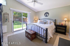 751 E Windsong Dr, Phoenix, AZ 85048 photo 8