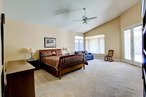 2553 E Silverwood Dr, Phoenix, AZ 85048 photo 10