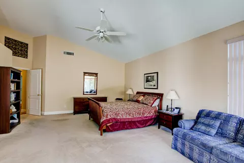 2553 E Silverwood Dr, Phoenix, AZ 85048 photo 11