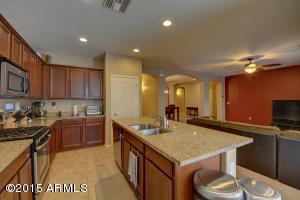 4239 S Squires Ln, Gilbert, AZ 85297 photo 10