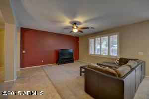 4239 S Squires Ln, Gilbert, AZ 85297 photo 5