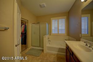 4239 S Squires Ln, Gilbert, AZ 85297 photo 14