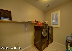4239 S Squires Ln, Gilbert, AZ 85297 photo 22