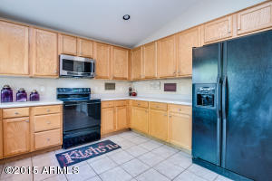 319 E Mesquite St, Gilbert, AZ 85296 photo 3