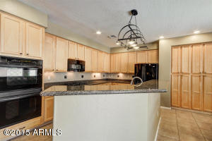 3115 S Birch St, Gilbert, AZ 85295 photo 4